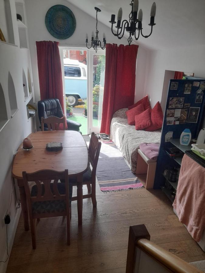 Janet Hale Studios, Garden Apartment Glastonbury Extérieur photo