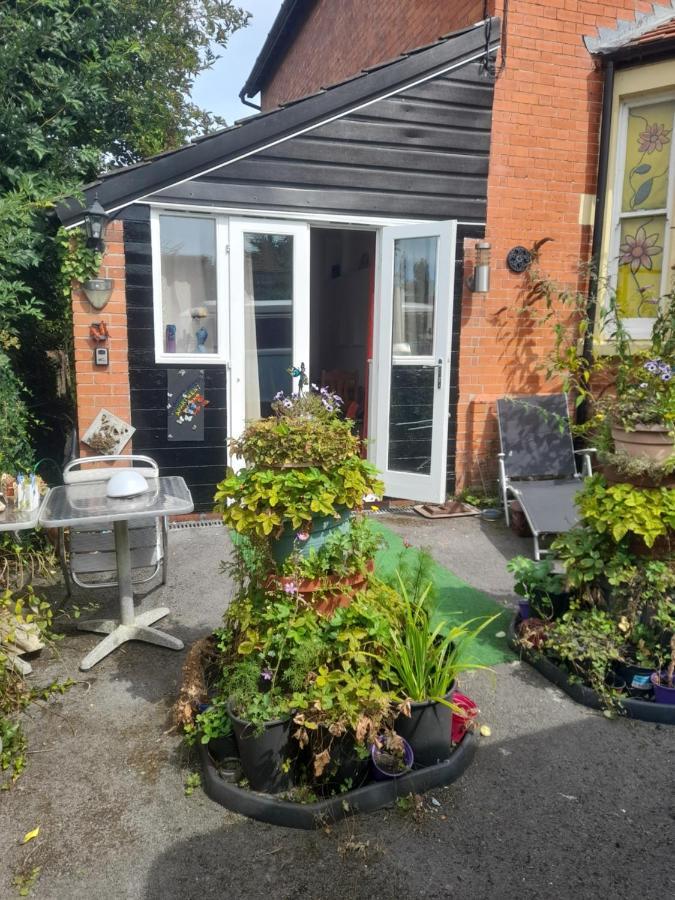 Janet Hale Studios, Garden Apartment Glastonbury Extérieur photo